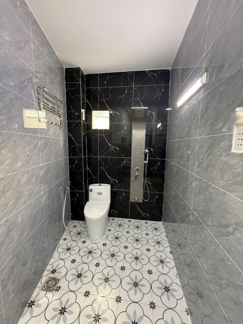 Nhà mới sát hà huy giáp - 2 mặt hẻm thoáng - gần 70m2- nhỉnh 4đ  - Ảnh 3