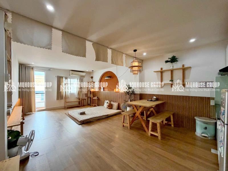 Căn hộ xuân hồng – ban công  ban công riêng thoáng mát full nội thất • phòng sáng thoáng • vào ở ngay khu vực tân bình – gần sân bay, thuận tiện di chuyển  call/zalo: 0942461828 – ivy dang / đặng hà v - Ảnh 2