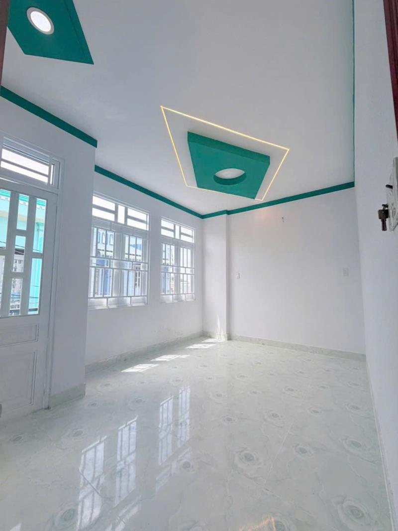 Bán nhà ngay hóc môn [5m*11m] trệt lầu nhà mới ở liền chỉ 700 triệu - Ảnh 4