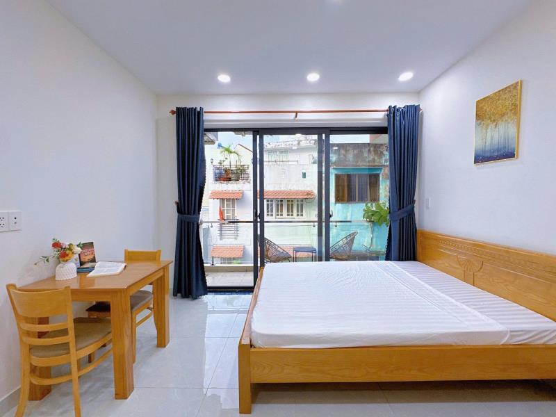 Phòng ban công thang máy gần quận 1, phú nhuận, lê quang định, nơ trang long, bà chiểu - Ảnh 2
