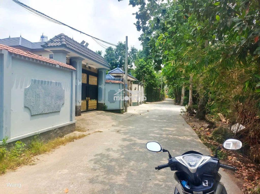 Nhà bình nhâm sân ô tô 175m2 - 4