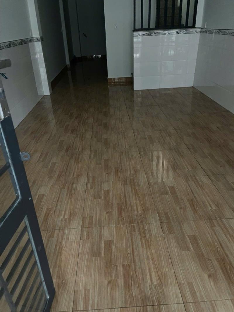 Bán nhà gần mặt tiền thạnh xuân - 52m2 - hẻm thông - chỉ 3.x tỉ - Ảnh 2