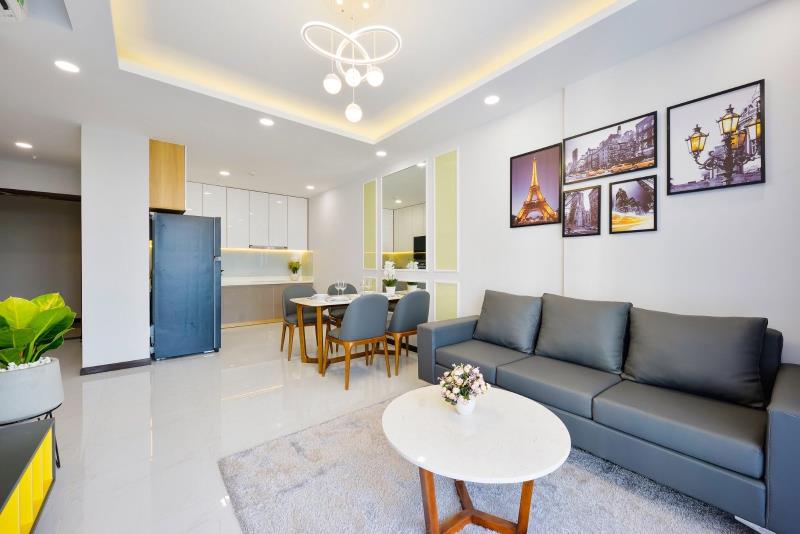 Cho thuê gấp căn hộ hùng vương plaza (có suất ô tô), dt: 130m² (3pn - 3wc), nội thất cao cấp - Ảnh 3
