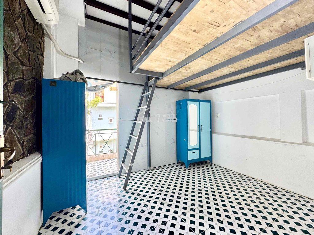 Cho thuê căn hộ gác tách bếp ban công full nội thất ngay sư vạn hạnh - Ảnh 2
