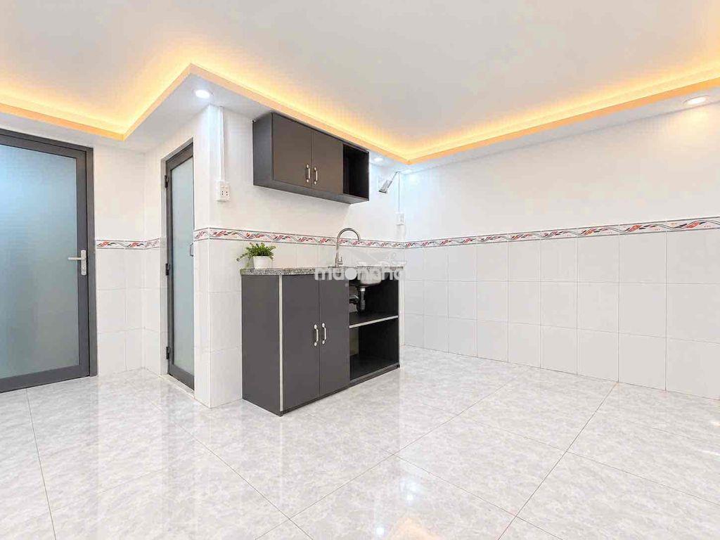 Mới trống lại 2 phòng ngủ cực kì rộng rãi ngay bến xe miền đông cũ - Ảnh 2