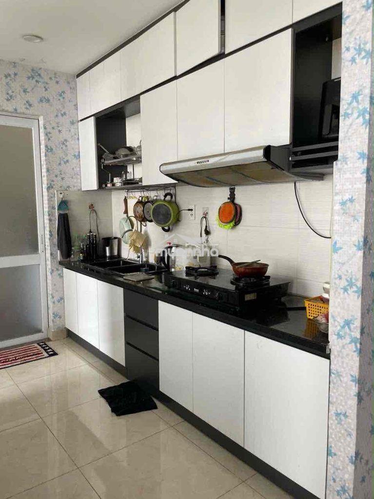 E cho thuê căn zentower q12 2 pn 2 wc sẵn 1 máy lạnh chỉ 6 tr cọc 1 . - 3