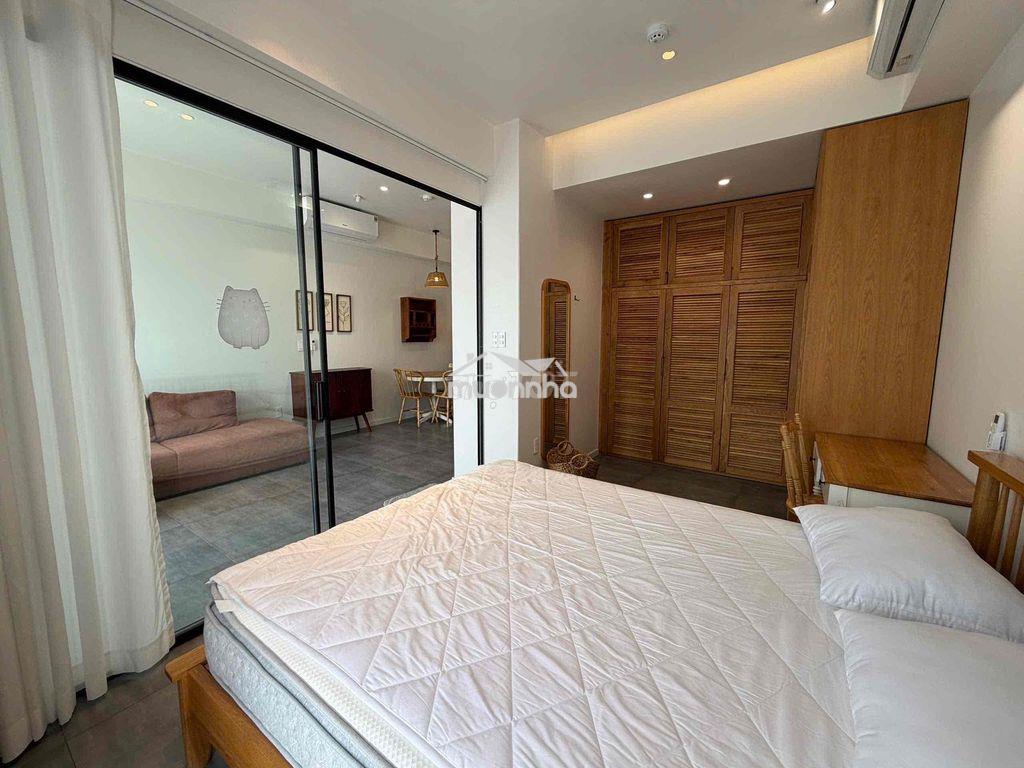 Căn hộ dịch vụ mới 100%,full nội thất,gần vòng xoay,vincom,viettel - Ảnh 2