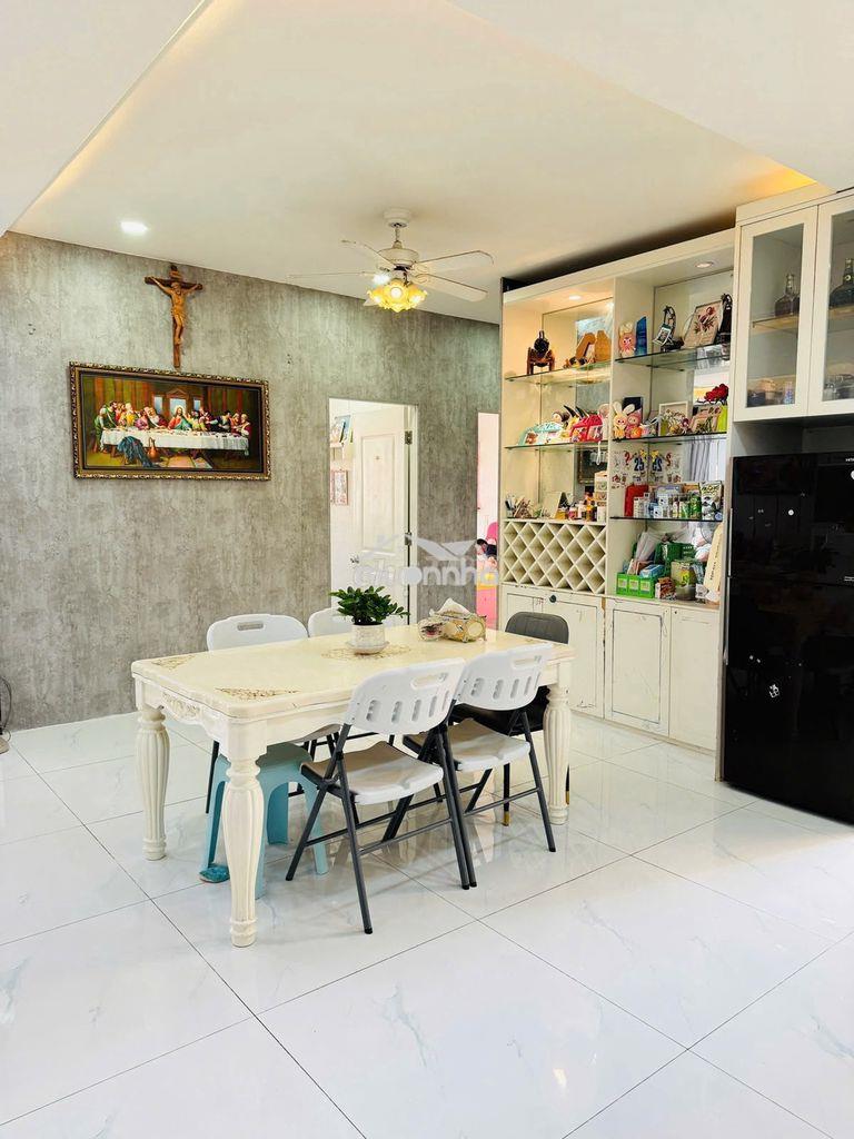 Cần cho thuê căn hộ cao cấp full nội thất 3 phòng ngủ 122m2 - 2