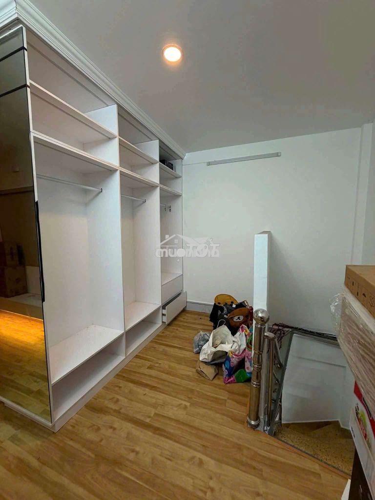 Nhà đẹp vô ở liền 1 lầu có st 2 phòng ngủ có nội thất đầy đủ - 3