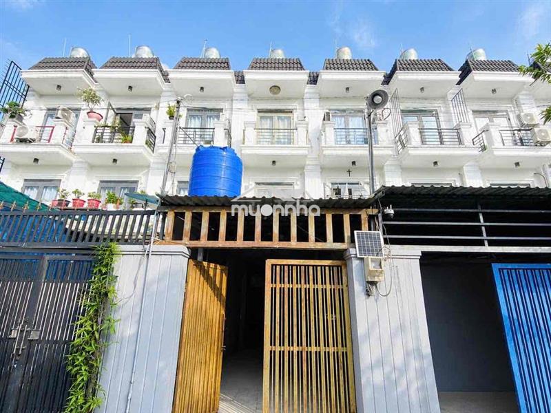 Nhà đúc 2 lầu dt thật 3,2*16 đồng sở hữu