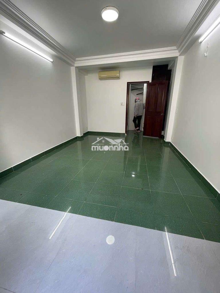 Cho thuê nhà vạn kiếp bt - trệt 1 lầu sân thượng có sẵn nt - 2