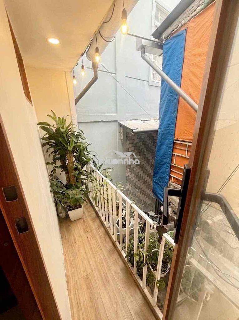 Bán gấp nhà nhỏ xinh ngay tt q 3 ngay bv tai mũi họng 25m2 2pn, 2wc. - 2