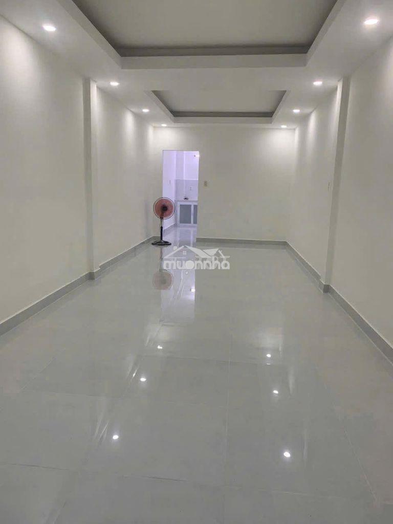 Cho thuê nhà lạc long quân 🍀 quận 11 💰 giá thuê: 12 triệu/tháng - 2