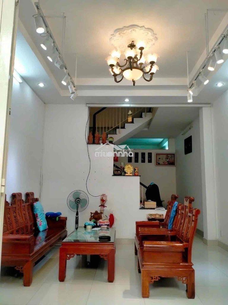 Bán nhà lê quang định bình thạnh 52m2 gần chợ bà chiểu