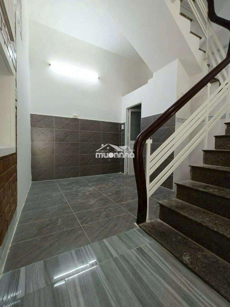 Bán nhà 2 tầng hxt trịnh đình trọng 33.7m ngang 4m giá rẻ - 3