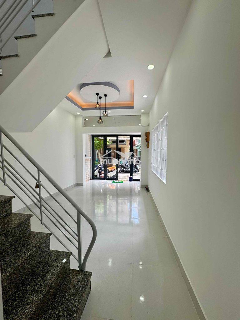 Nhà 3 tầng căn góc hẻm ôtô trần hưng đạo - nguyễn văn cừ - Ảnh 3