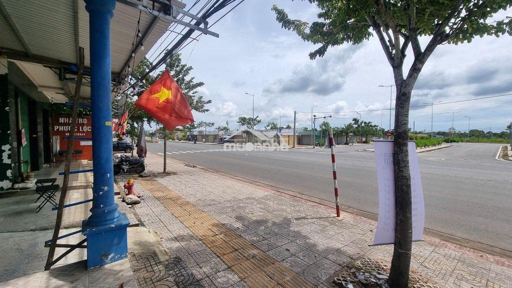 Chỉ năm triệu một mặt tiền rộng - Ảnh 3