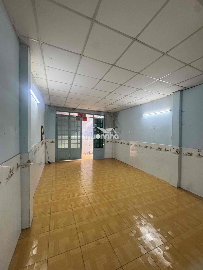 Nhà cho thuê hẻm 3gác đường gò dầu dt 4m x 21m 1pn lớn nhà sạch sẻ đẹ