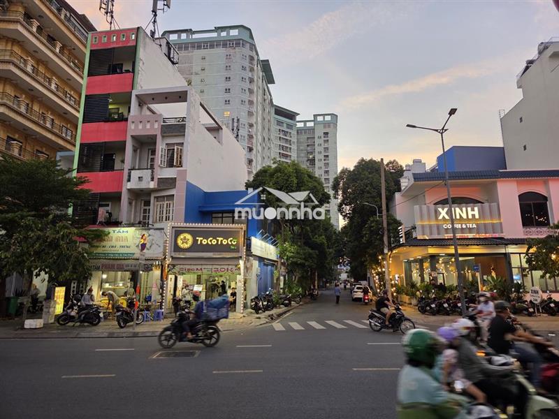 Chính chủ bán căn 8x đầm sen đã có sổ hồng , ngay trung tâm tân phú 