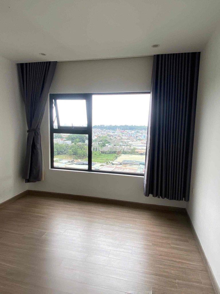 Trống lại 1 phòng master full nội thất share lại cho ai cần liền