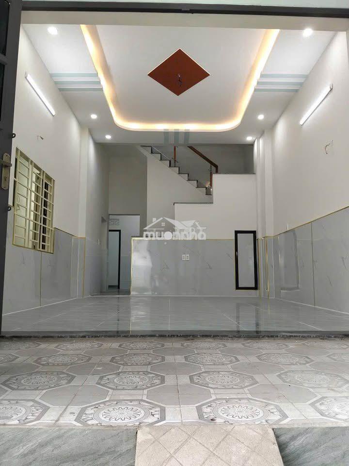 Bán nhà trệt lầu giá rẻ gần bến xe tân đông hiệp - dĩ an