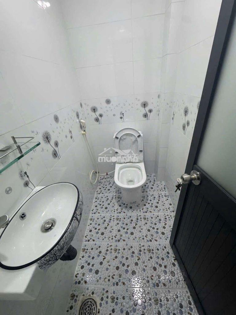 3 tỷ - vài bước ra mặt tiền  - ngay trần hưng đạo- huỳnh mẫn đạt q5 - Ảnh 4