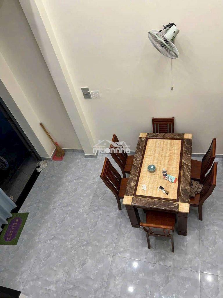 Nhà đường mã lò [4x8, 2pn, 2toilet] có nội thất - 4