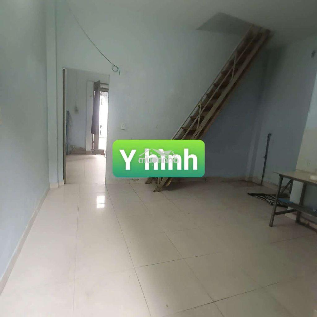 Nhà thuê 5*16 có gác _ có đất trồng rau đường vĩnh lộc b. ấp 5 - 2