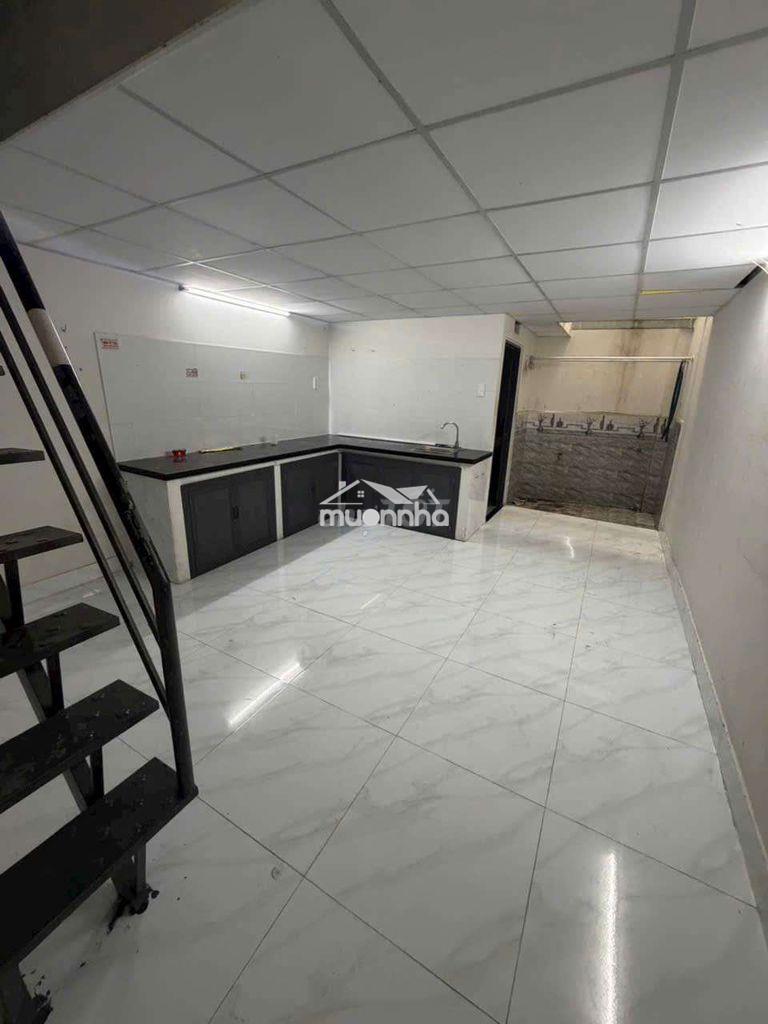 Kho xưởng q12: 4x28. gác lửng 2pn  - Ảnh 2