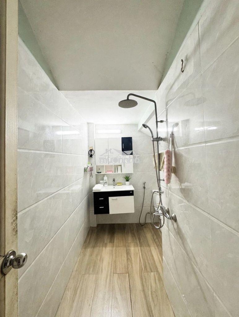 Giảm 3 tỷ - biệt thự mini – dt 200m2(10 x 20m) – sát chợ đêm man thiện - 4