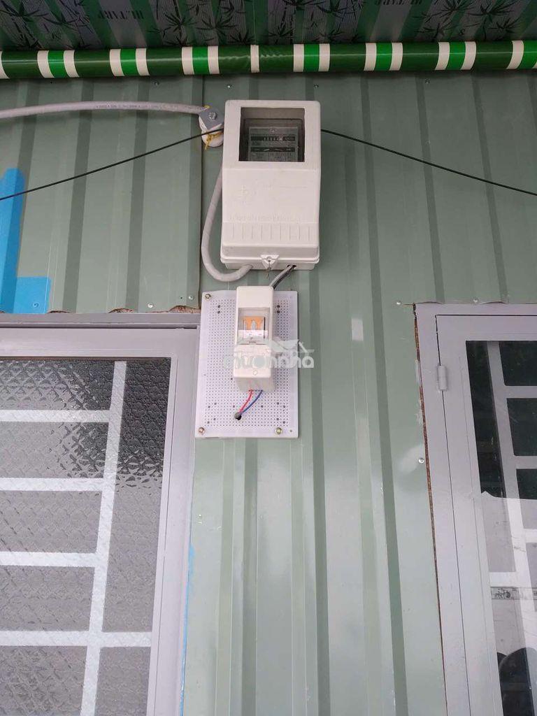 Nhà trống,hẻm xe hơi,yên tỉnh