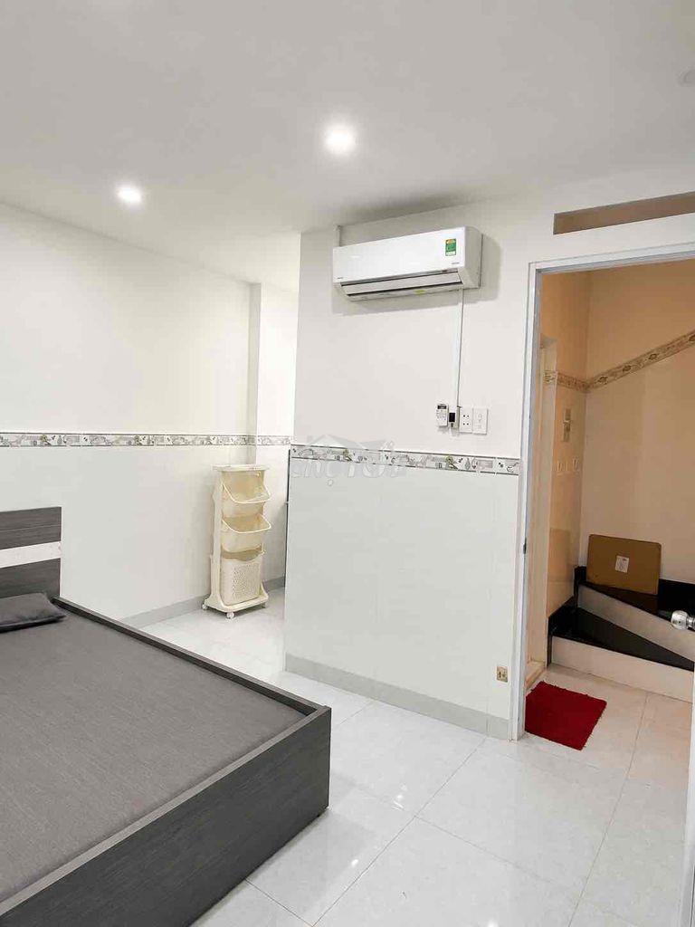 Hoa hồng 1% nhờ a,ce chạy phụ  🏡 bán nhà hẻm cách mạng tháng 8 - 4