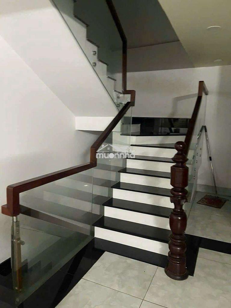 Cho thuê nhà 1 trệt 2 lầu, dt 5×12 có 4pn,4wc. xe hơi ngủ trong nhà - 4