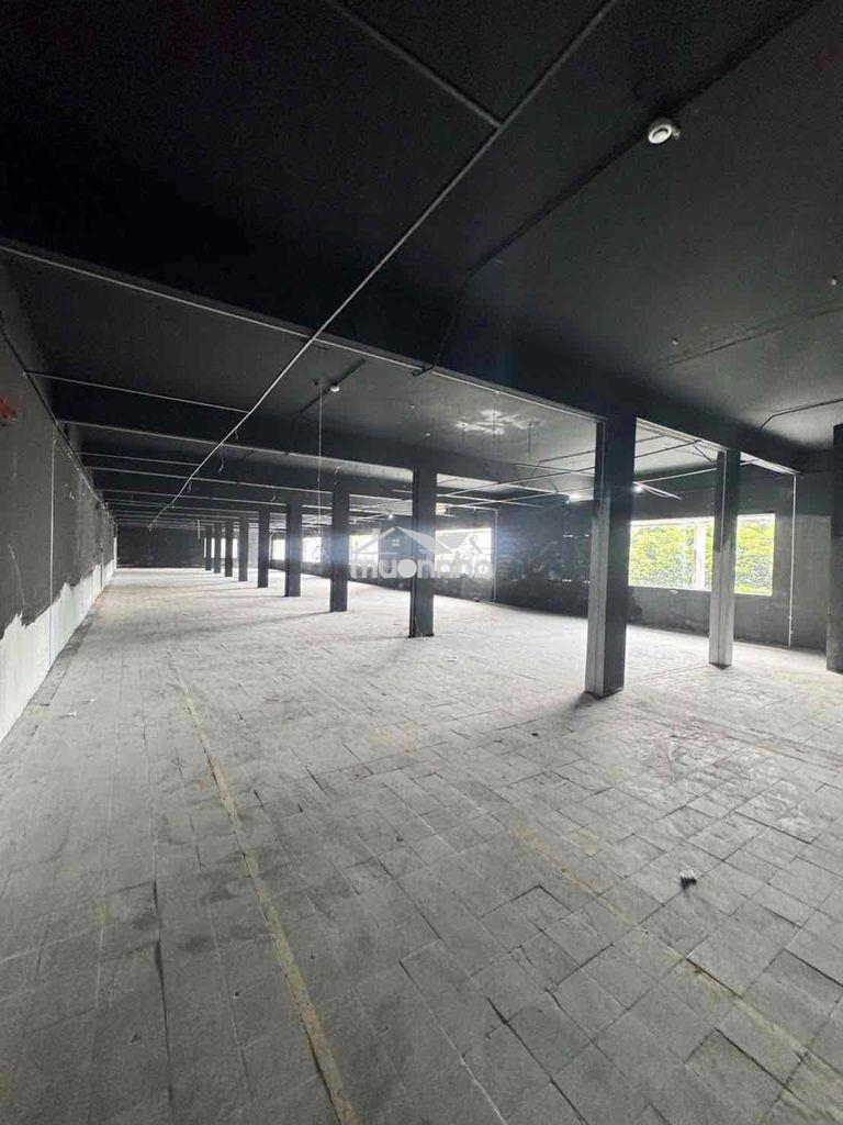 ➢ Toà nhà văn phòng + kho bắc hải quận 10 ➢ diện tích: 400m2 - 3