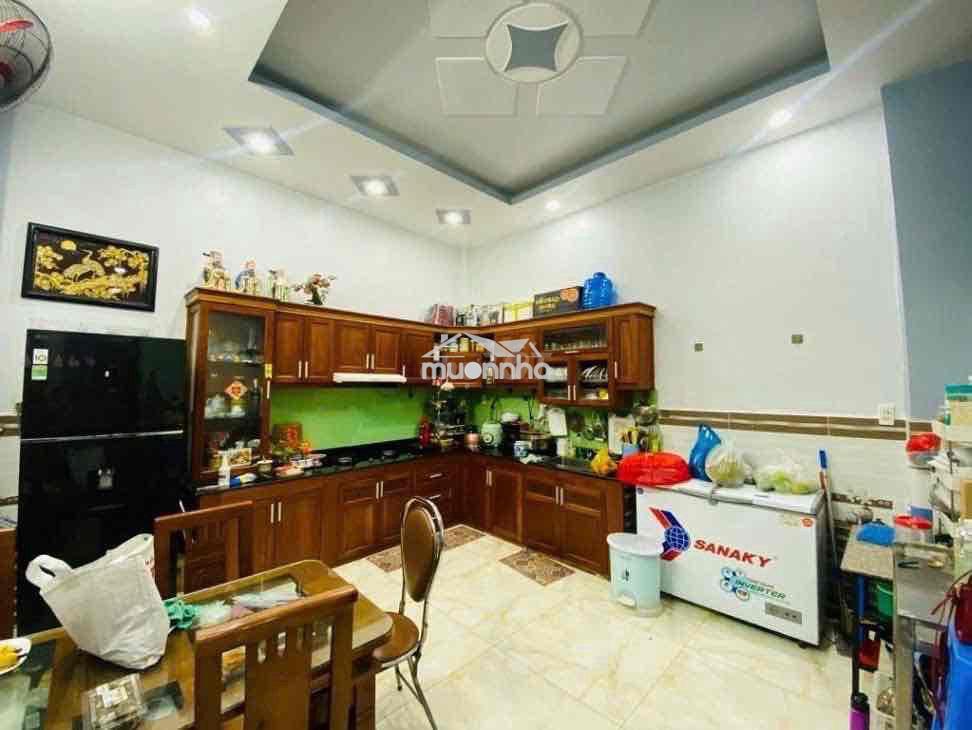 Nội thất đầy đủ !! hẻm 6m tân sơn nhì, 3 tấm, 4 x 18m, 4 phòng, 4 wc - 3
