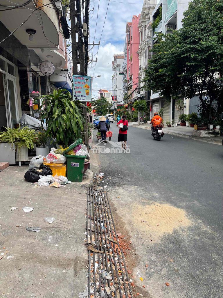 Mặt bàng kinh doanh ngay trung tâm bàu các
