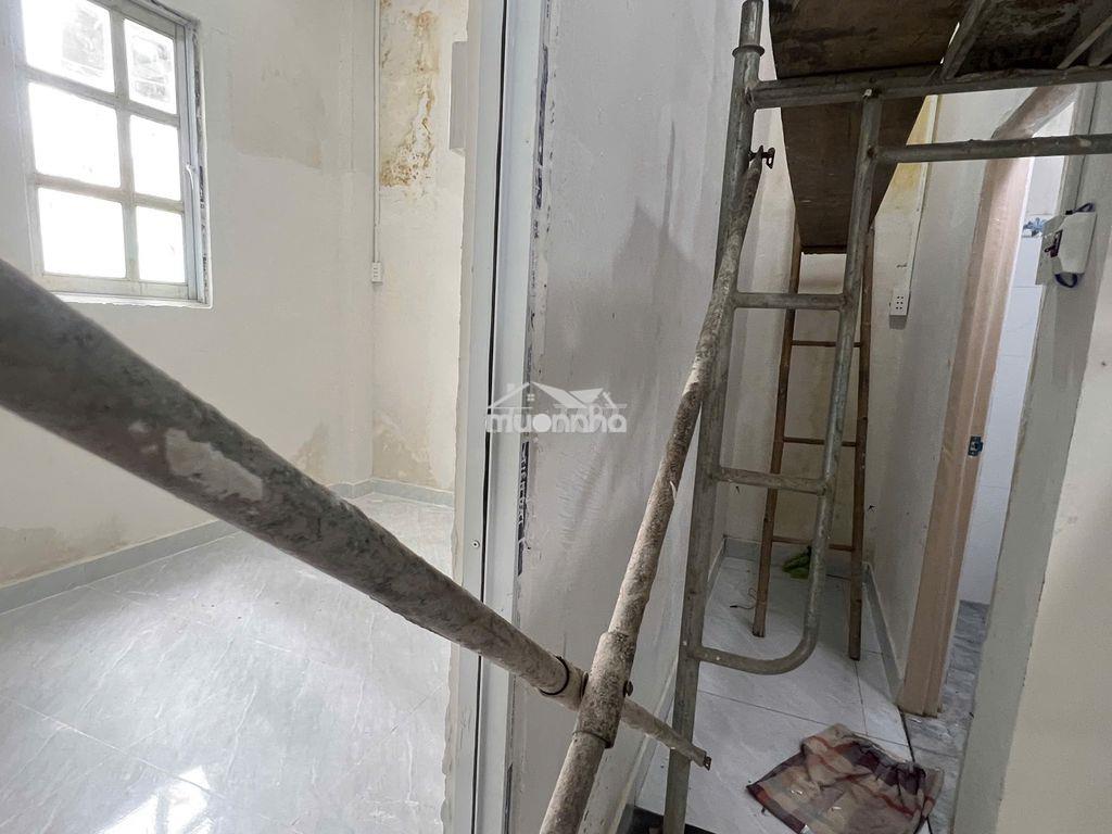 Chính chủ cho thuê nhà nguyên căn đang hoàn thiện lý thái tổ quận 10 - 4