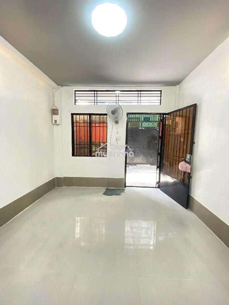 Trần phú - ngay lê hồng phong - trung tâm q5- 93m² - 4 tỷ9 - 2