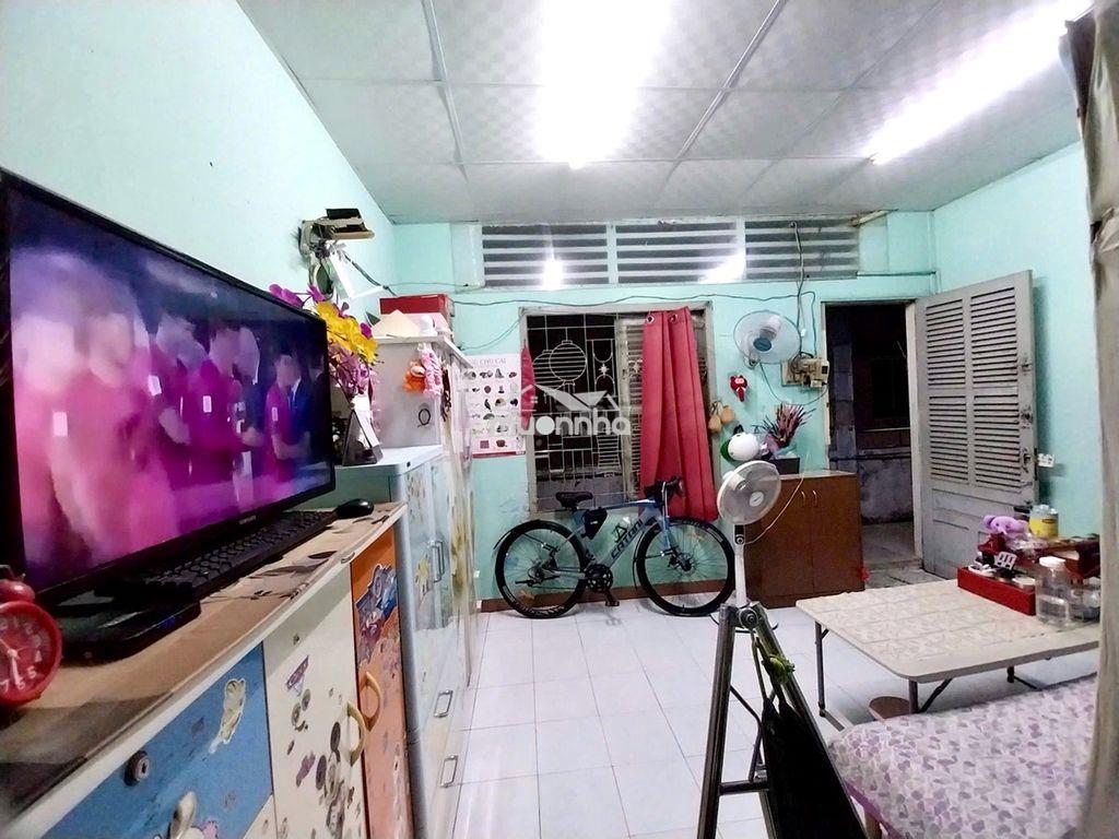 Nhà sài gòn giá 1 tỷ nhỉnh quá hiếm lại còn sổ hồng riêng - 4