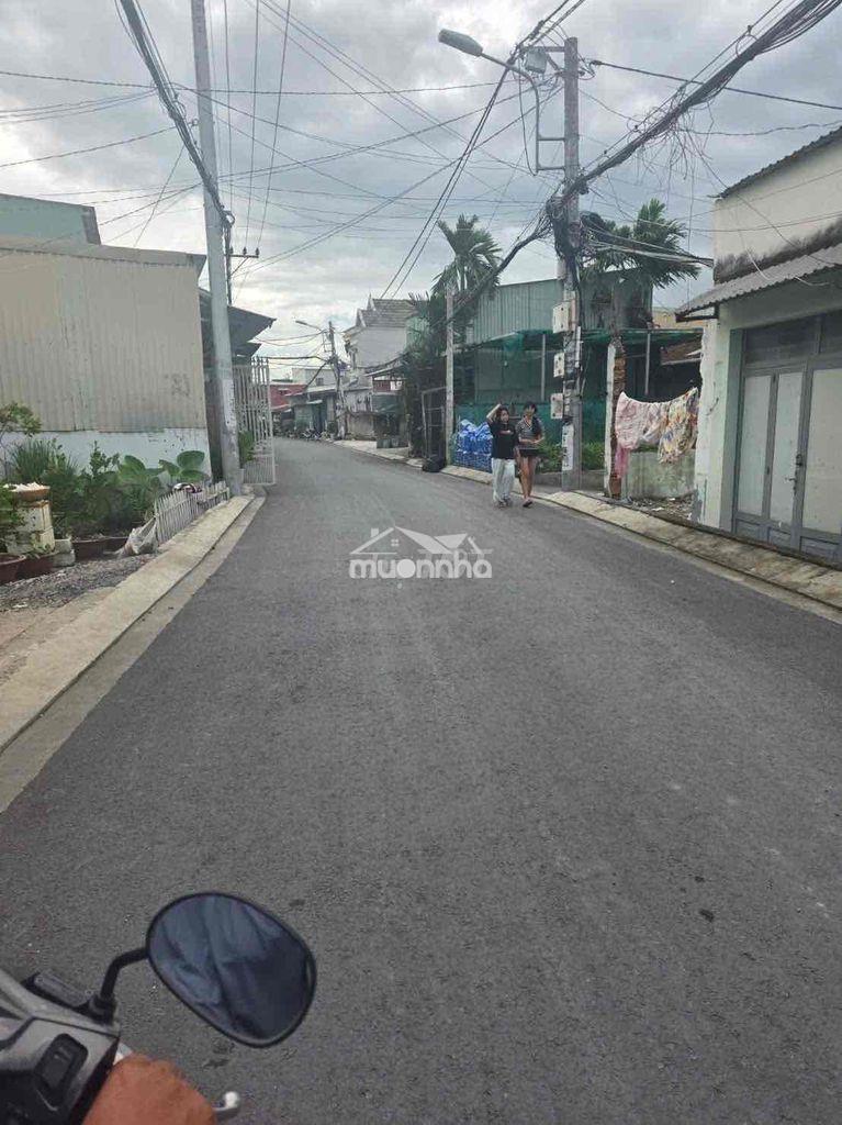Bán nhà cấp 4 giá rẻ 3,650 thuong luong - 2