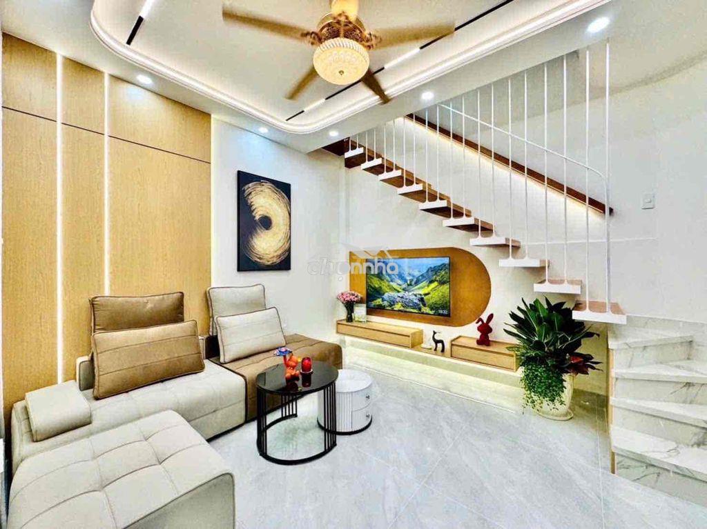 Nhỉnh 4 tỷ ac sở hửu siêu phẩm khu phố ẩm thực phan xích long - 4