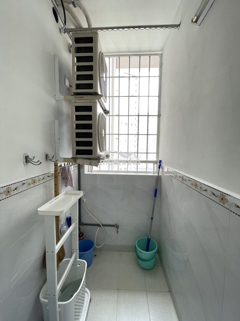 Gấp bán lắm : 73m2 2pn  giá 3,15 tỷ bao sang tên topaz city q8