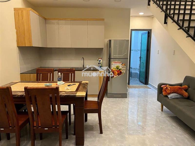 Cho thuê nhà nguyên căn hẻm lớn oto giá 8 triệu/tháng
