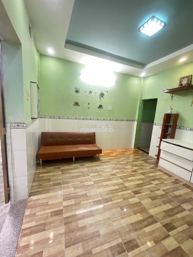 Nhà sổ chung lầu trệt 2pn 2wc đường 4m gần ngã tư bình trị - 2