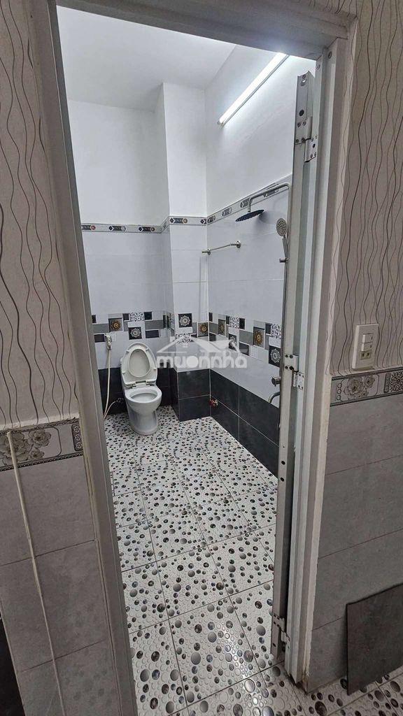 Nhà lầu mặt tiền buôn 2 bà trưng - 4