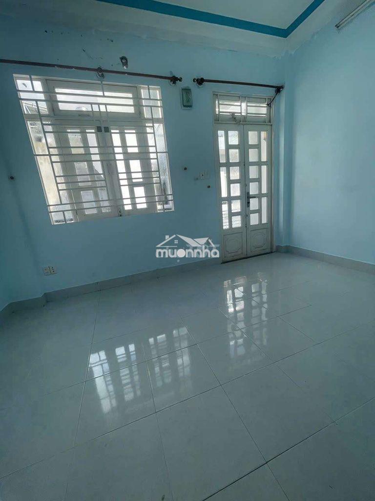 Cho thuê nhà mới, đúc 1 trệt 3 lầu, - cmt8 p15 quận 10 - 4