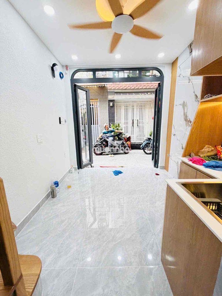 2.7tỷ - nhà nhỏ xinh hẻm 4m quận 10 giáp q3 - khu dân trí - 3