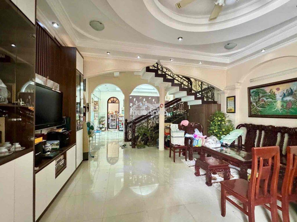 Bán gấp biệt thự lâm văn bền quận 7 - dt 223m2(13.5x18m) - giá 29 tỷ - Ảnh 4