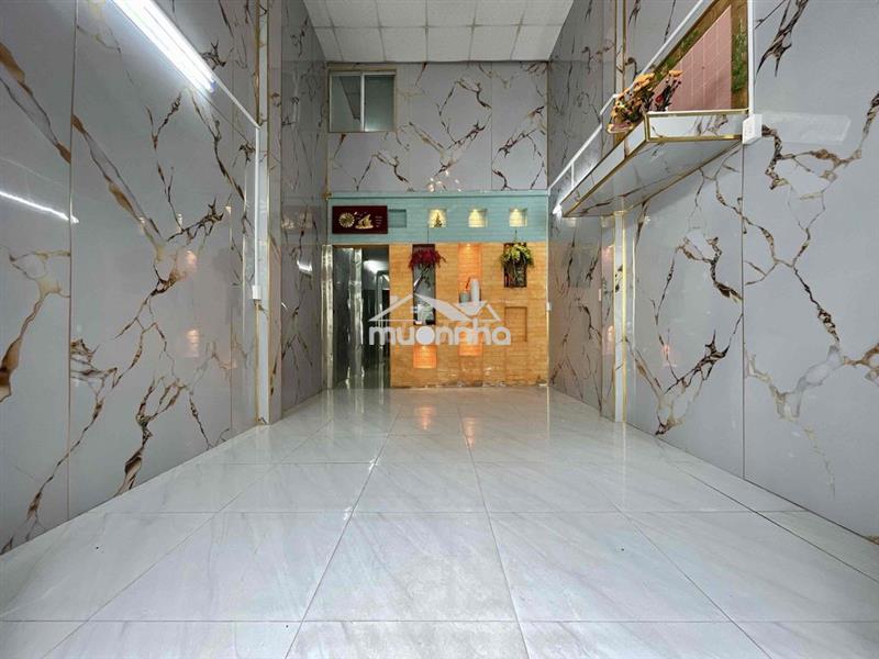 Khu vip kiều đàm dt:3,52x25m 1trệt 1lửng 3pn giá 4,3tỷ p. tân hưng