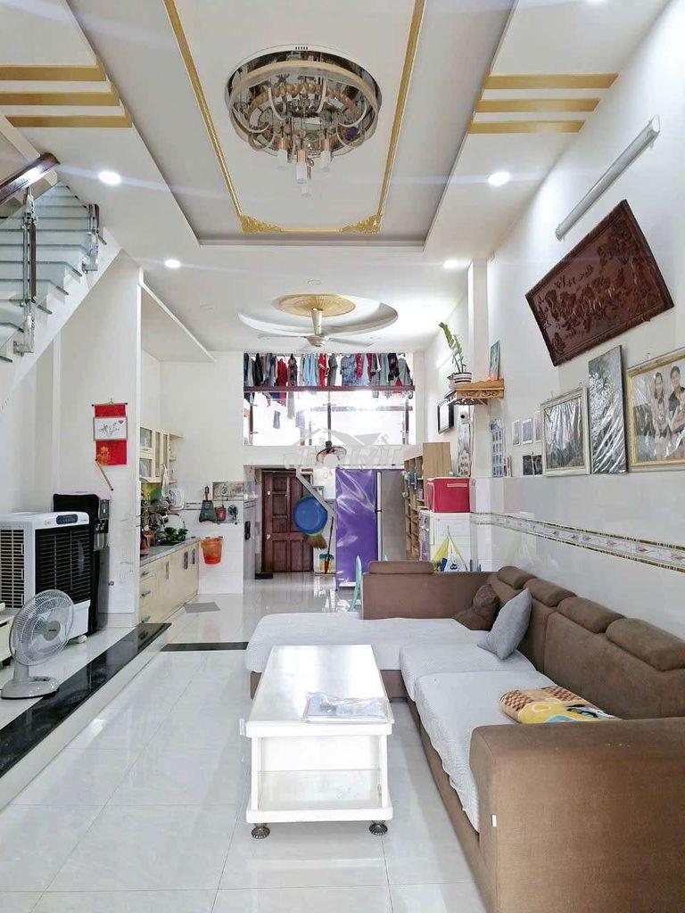 Ngộp - gấp bán nhà mới, hẻm xe hơi, đình phong phú, 70m2, 2t, hơn 4tỷ